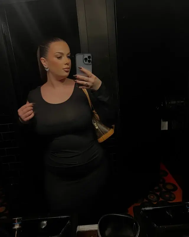 Noémie — Chuchotements au Mourillon - Image 3